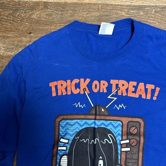 The Ring royal blue Halloween trick r treat long sleeve t-shirt size medium woot - Picture 3 of 5